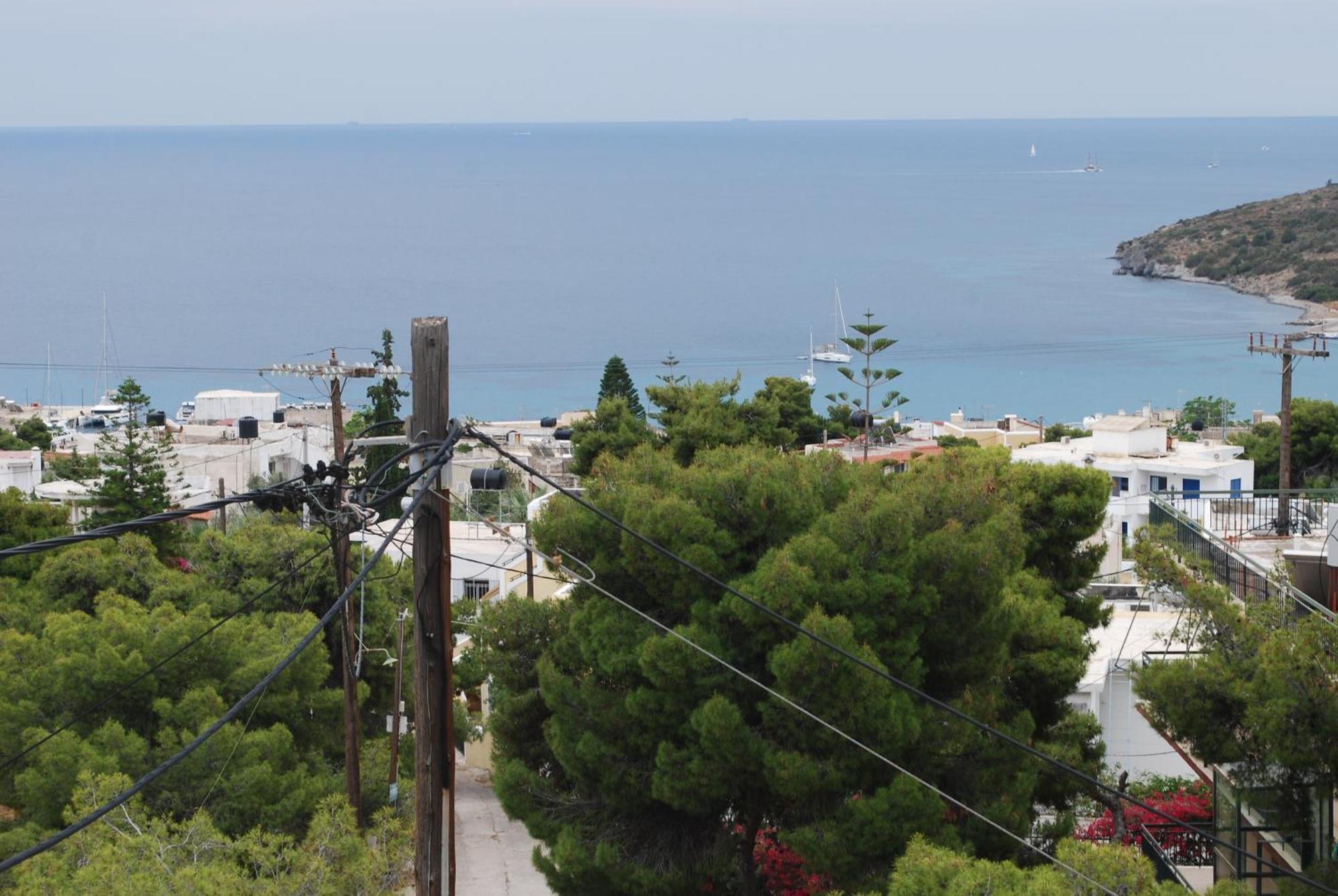 Sunset Rooms Agia Marina  Exterior foto